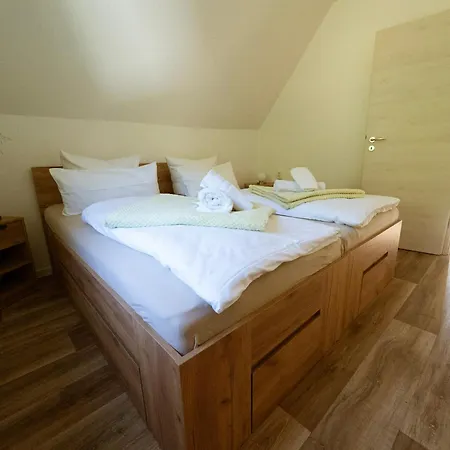 Haus Corinna Kurort Berggiesshuebel * Bad Gottleuba